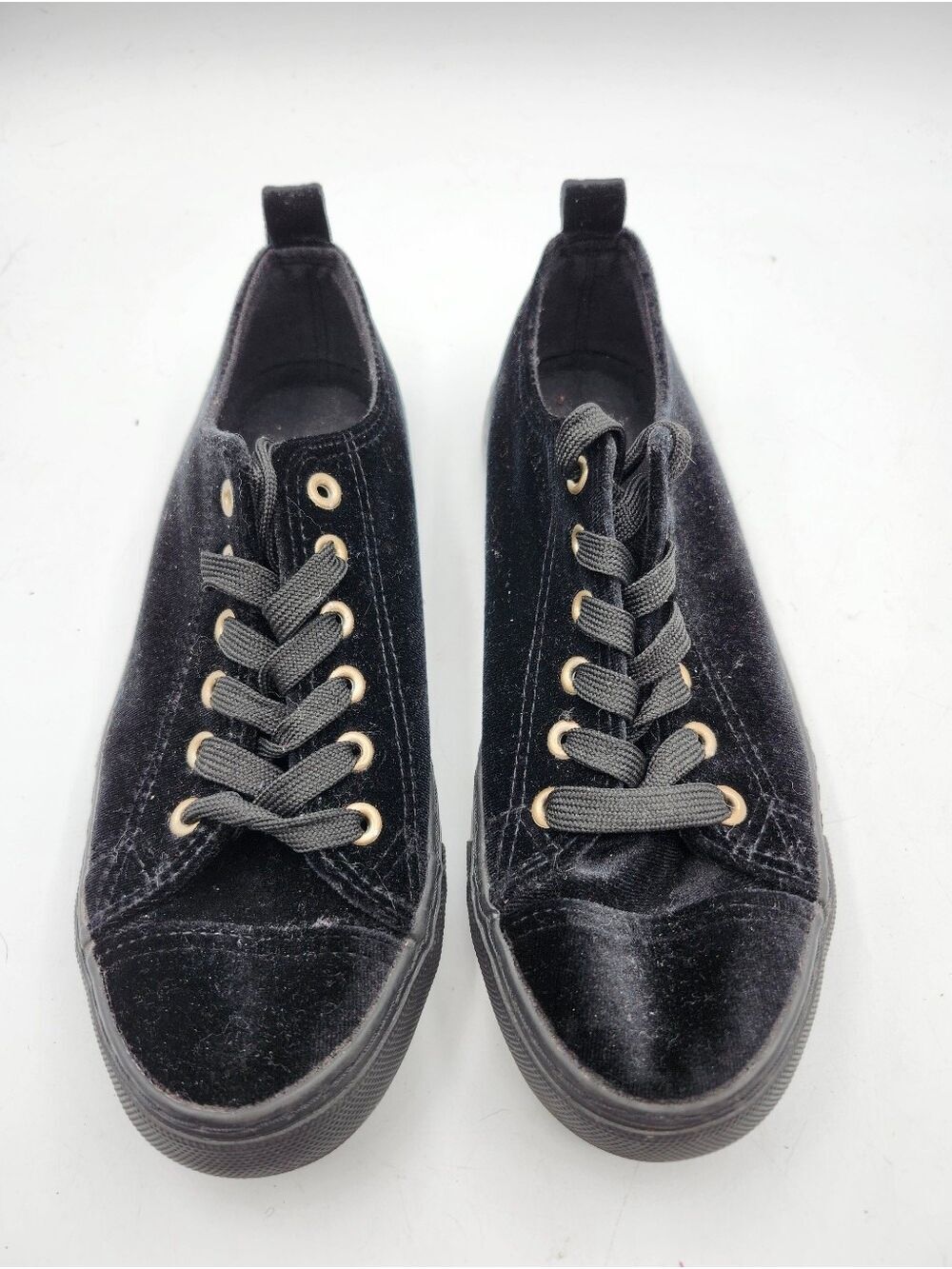 Twisted Black Velvet Low-Top Lace Sneakers with White Sole